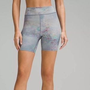 NWT Lululemon LAB Luxtreme HR Training Short 6” - size 12